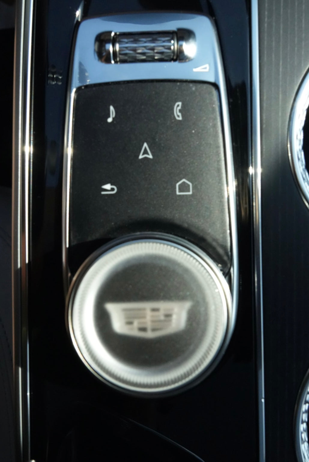Cadillac Electric Vehicle Anti-Glare Center Console Kit