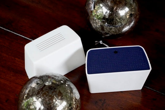 Retro Speaker Christmas Ornament - Workplace Drama Gift, Office Secret Santa, Minimalist Holiday Decor