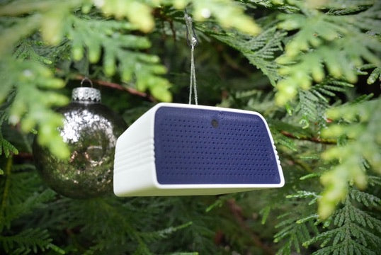 Retro Speaker Christmas Ornament - Workplace Drama Gift, Office Secret Santa, Minimalist Holiday Decor